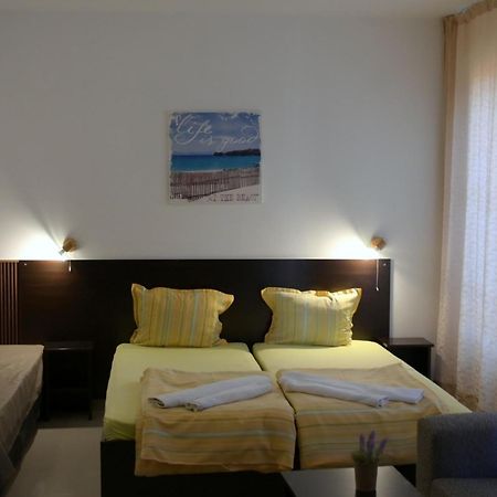 Hotel Paradise Lozenets Luaran gambar