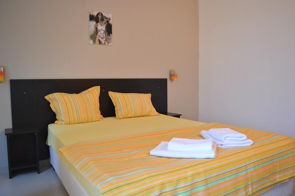 Hotel Paradise Lozenets Bilik gambar