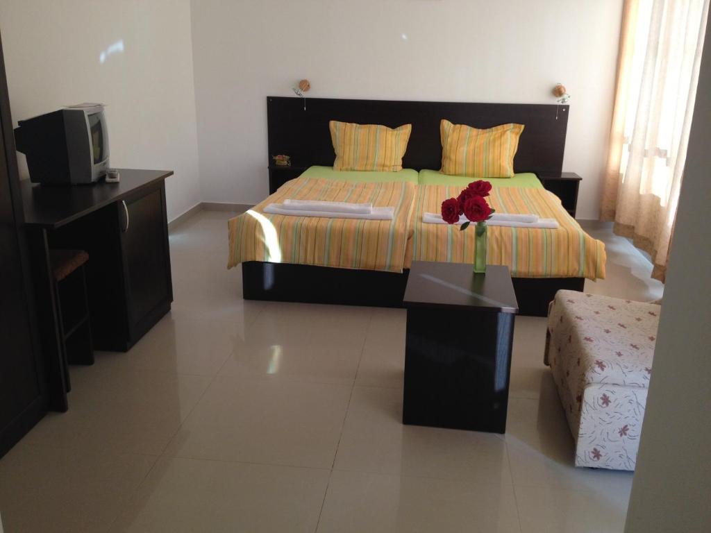 Hotel Paradise Lozenets Bilik gambar